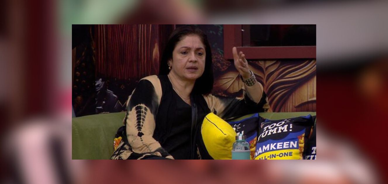 Controversy Brews in Bigg Boss OTT 2 as Phone Seen Near Pooja Bhatt: Social Media Abuzz