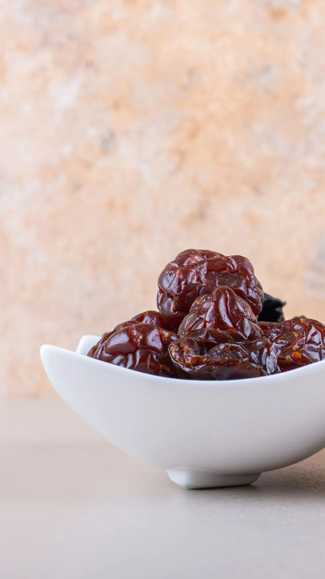 Benefits of black dates